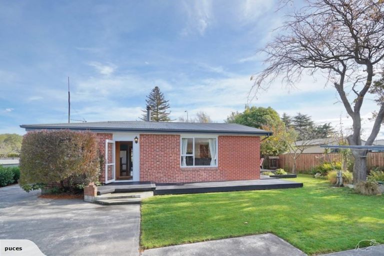 Photo of property in 214 West Belt, Rangiora, 7400