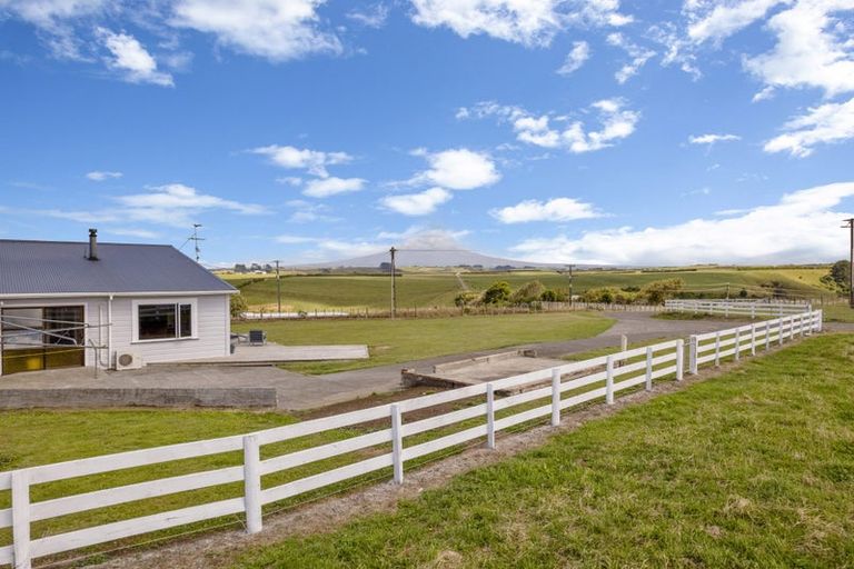 Photo of property in 370 Boylan Road, Te Roti, Hawera, 4673