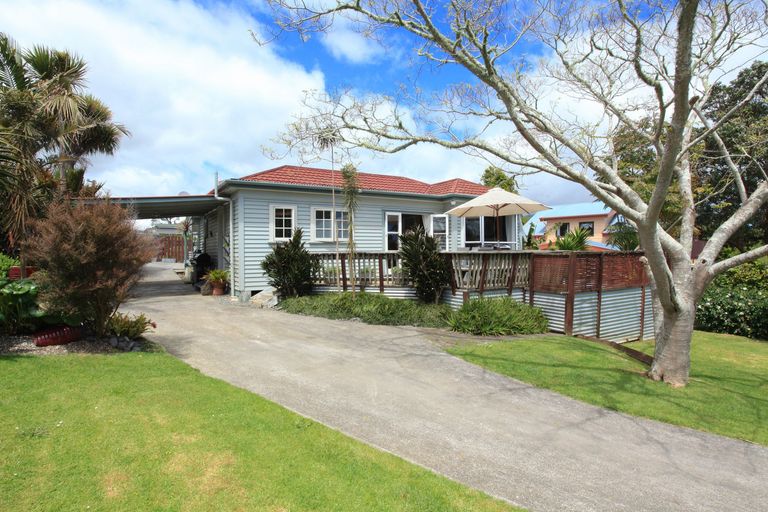 Photo of property in 76 Wainui Road, Raglan, 3225