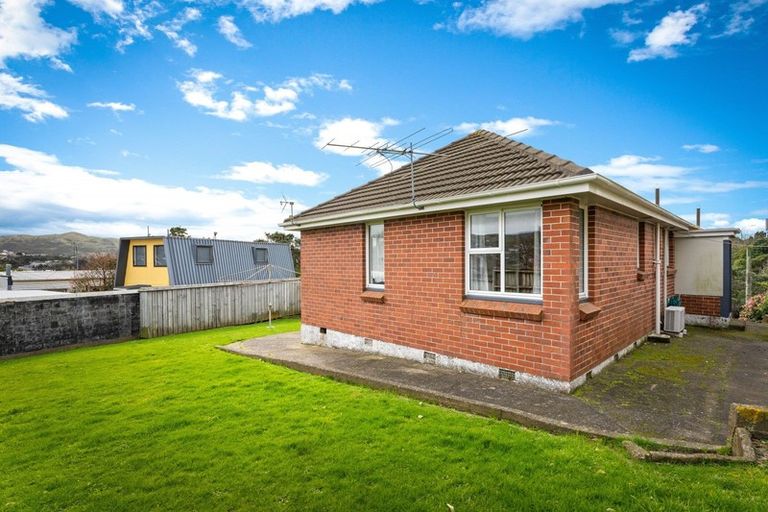 Photo of property in 124 Helston Road, Paparangi, Wellington, 6037
