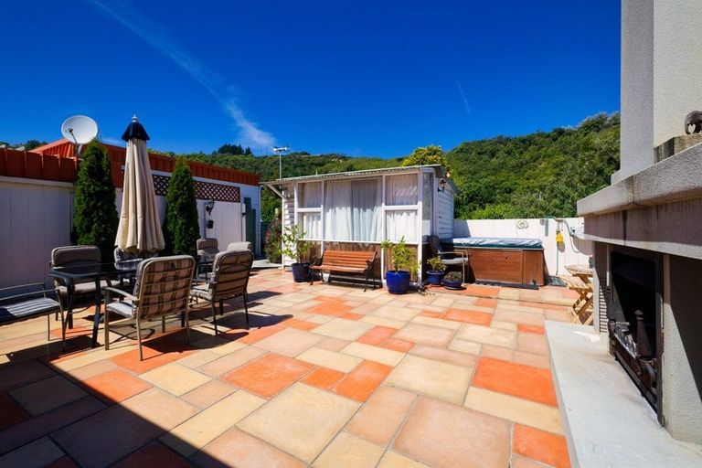 Photo of property in 218 Esplanade, Kaikoura, 7300