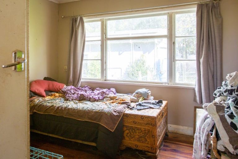 Photo of property in 141 Valley Road, Woodville, 4998