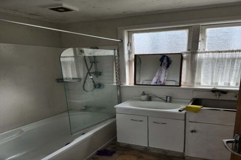 Photo of property in 21 Kemp Street, Kilbirnie, Wellington, 6022