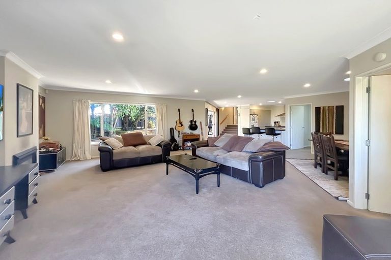 Photo of property in 31 Gillies Avenue, Taupo, 3330