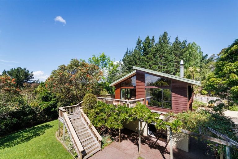 Photo of property in 296 Aokautere Drive, Aokautere, Palmerston North, 4471