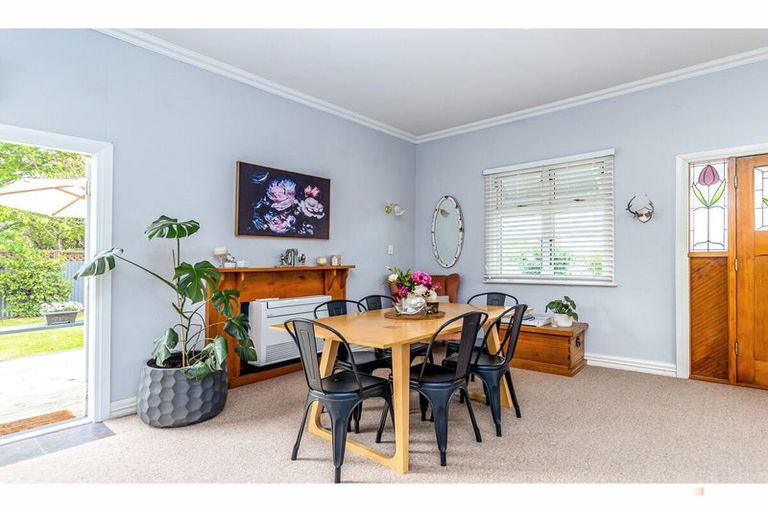 Photo of property in 143 Talbot Street, Geraldine, 7930