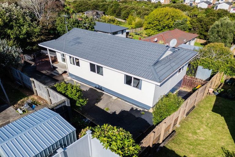 Photo of property in 1/14 Chislehurst Street, Henderson, Auckland, 0612
