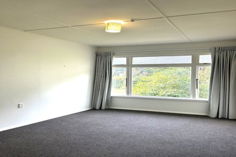 Photo of property in 30 Kuratawhiti Street, Greytown, 5712