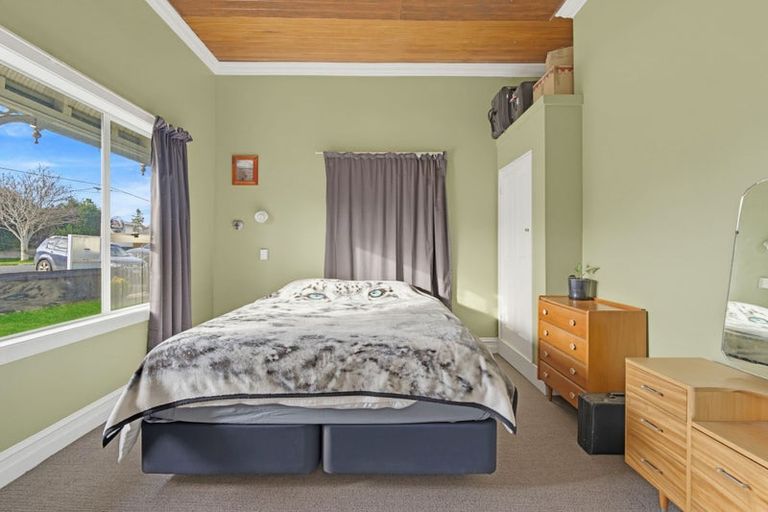Photo of property in 16 Joseph Street, Gore, 9710