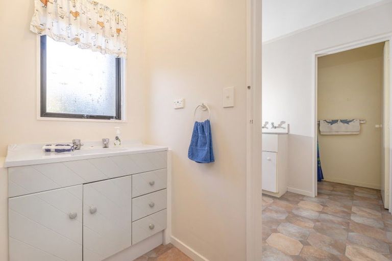 Photo of property in 69 Jubilee Drive, Pauanui, Hikuai, 3579