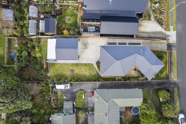 Photo of property in 98 Matai Street, Castlecliff, Whanganui, 4501