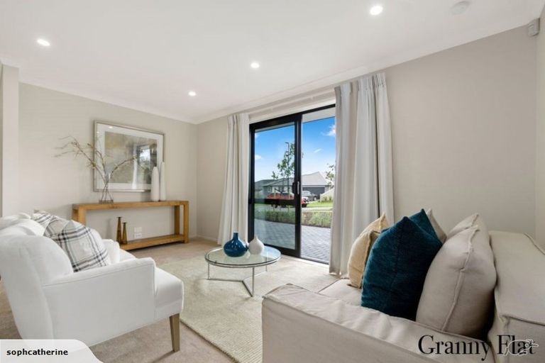 Photo of property in 69 Kahawairahi Drive, Beachlands, Auckland, 2018