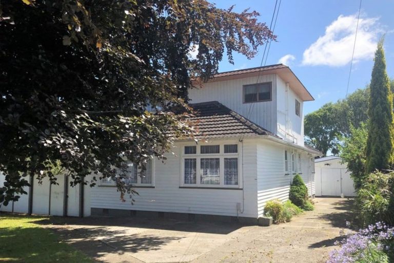 Photo of property in 27 Saint Annes Street, Levin, 5510