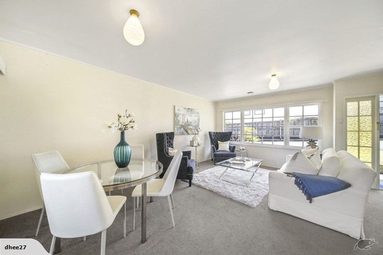 Photo of property in 2/52 Galsworthy Place, Bucklands Beach, Auckland, 2014