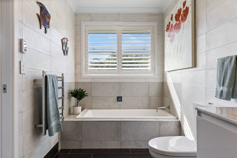 Photo of property in 53 Hauora Lane, Waitoki, Kaukapakapa, 0871