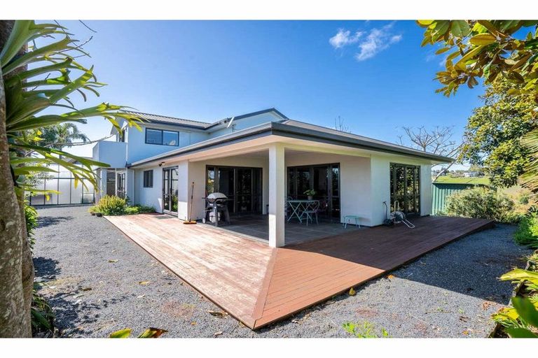 Photo of property in 37 Rarere Terrace, Kerikeri, 0230