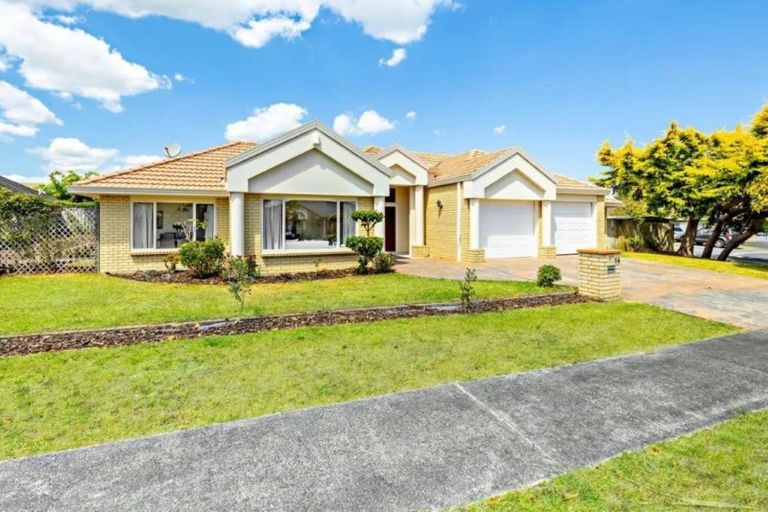 Photo of property in 14 Glencullen Place, Dannemora, Auckland, 2016