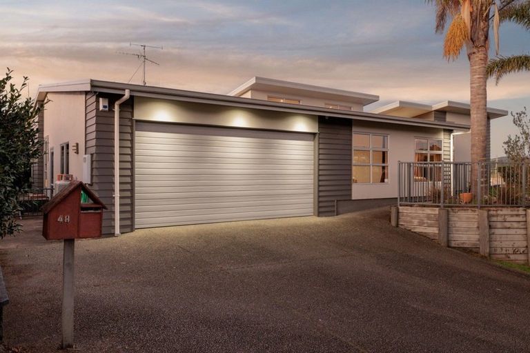 Photo of property in 48 Buxton Place, Ohauiti, Tauranga, 3112