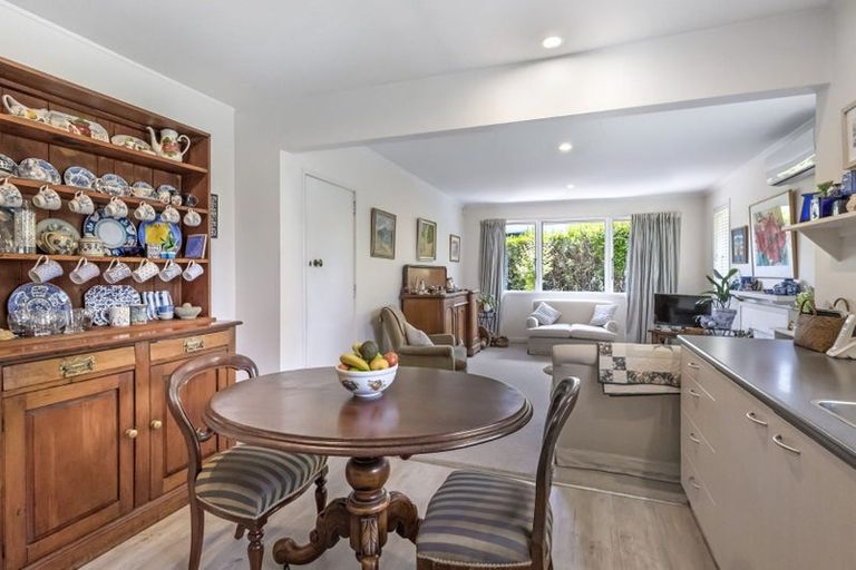 Photo of property in 2/188 Clyde Road, Burnside, Christchurch, 8053