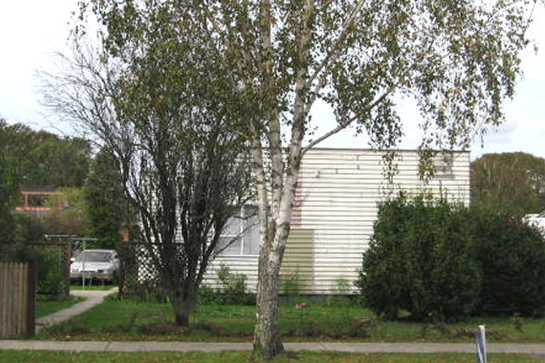 Photo of property in 14 Ranui Station Road, Ranui, Auckland, 0612