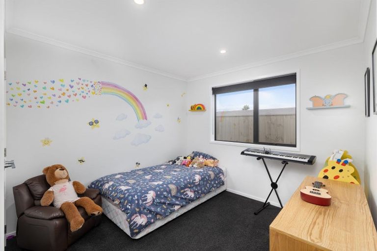 Photo of property in 35 Aratapu Street, Waitara, 4320