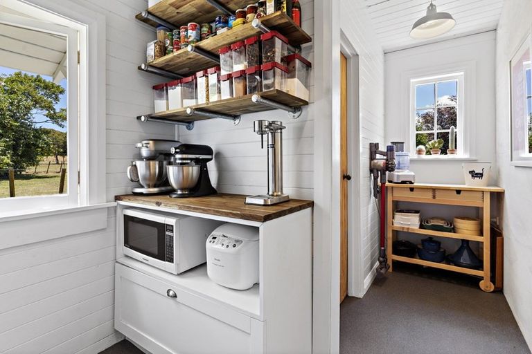 Photo of property in 498 Belvedere Road, Carrington, Carterton, 5791