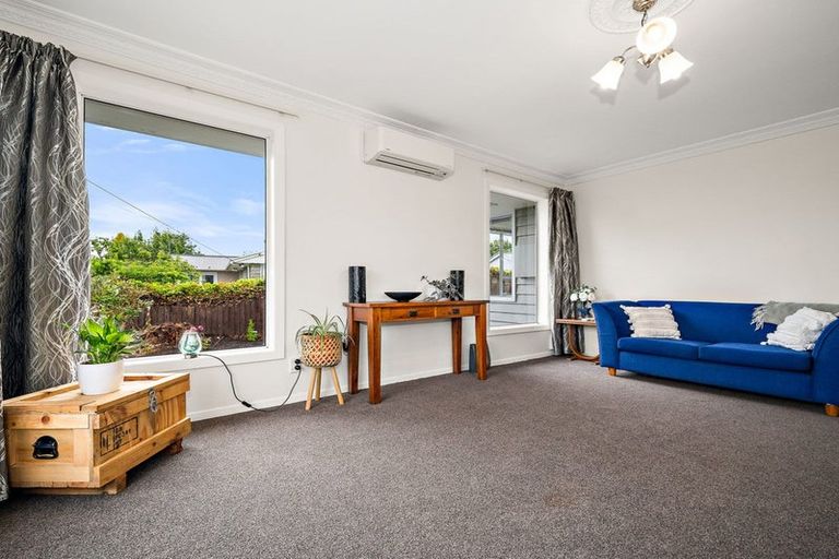 Photo of property in 31 Horton Place, Avondale, Christchurch, 8061