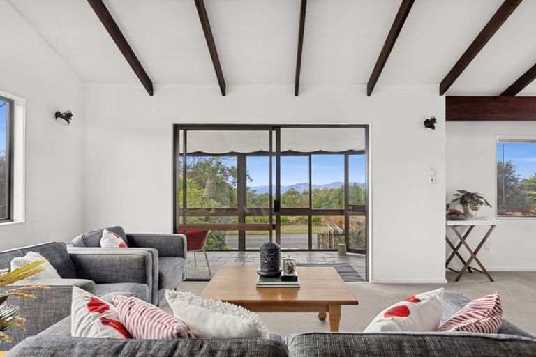 Photo of property in 8 Cliff Road, Tasman, Upper Moutere, 7173