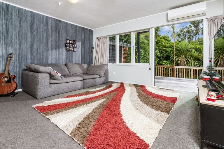 Photo of property in 10/65 Rangatira Road, Beach Haven, Auckland, 0626