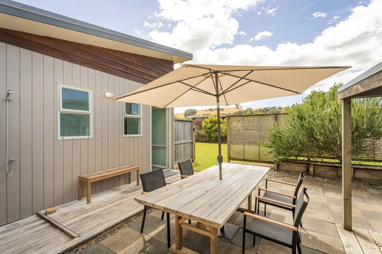 Photo of property in 275 Cook Drive, Whitianga, 3510