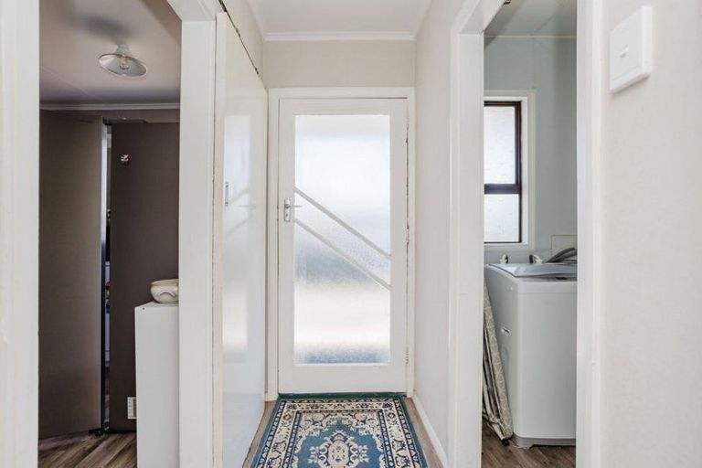 Photo of property in 5 Beedie Street, Dannevirke, 4930