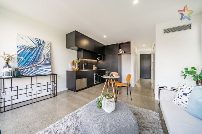 Photo of property in 6 Te Ara O Paetutu, Petone, Lower Hutt, 5012