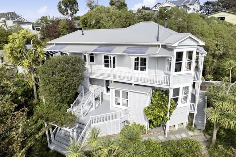 Photo of property in 78 Overtoun Terrace, Hataitai, Wellington, 6021