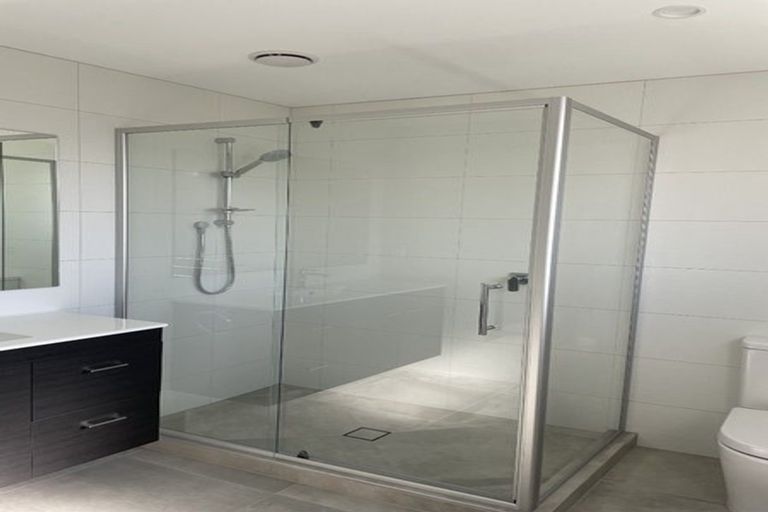 Photo of property in 46 Sunningdale Street, Wattle Downs, Auckland, 2103