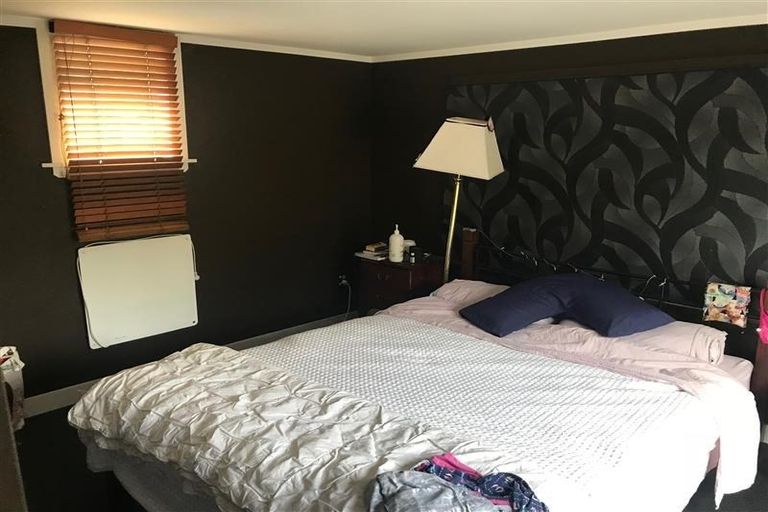 Photo of property in 3 Smale Terrace, Hospital Hill, Napier, 4110