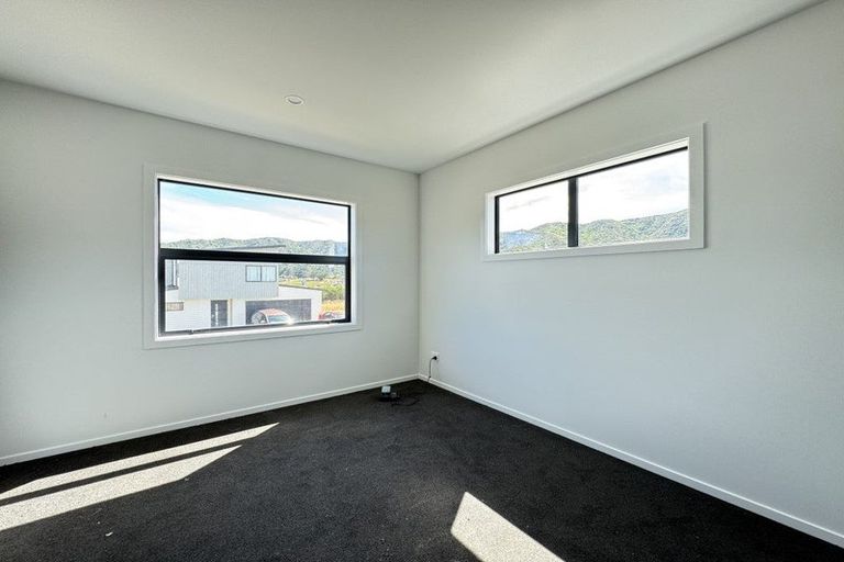 Photo of property in 15 Te Ara O Toroa, Wainuiomata, Lower Hutt, 5014