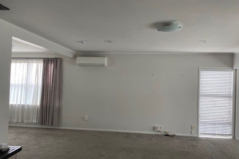 Photo of property in 40 Rodney Street, Howick, Auckland, 2014