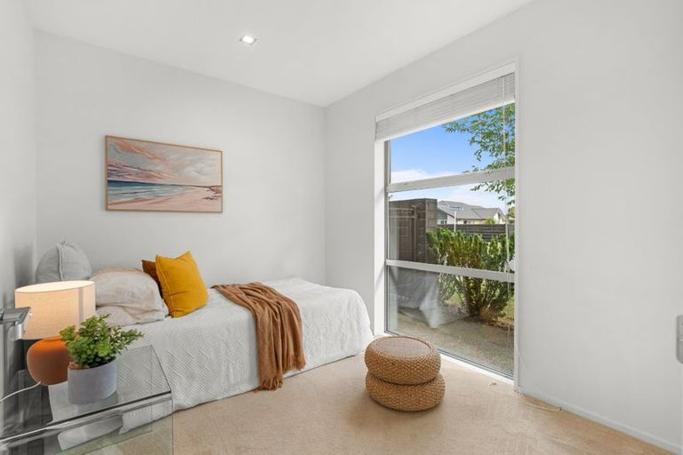 Photo of property in 1 Canter Lane, Aidanfield, Christchurch, 8025