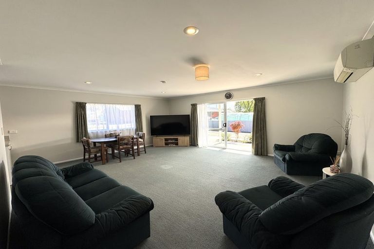Photo of property in 67a Charlotte Street, Balclutha, 9230