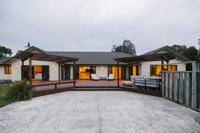 Photo of property in 45 Dobsons Lane, Kelvin Grove, Palmerston North, 4470