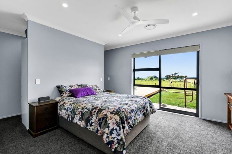 Photo of property in 1270 Mangorei Road, Mangorei, New Plymouth, 4371