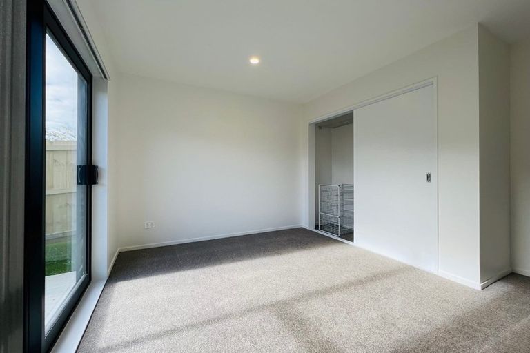 Photo of property in 32 Black Beech Crescent, Takanini, 2110