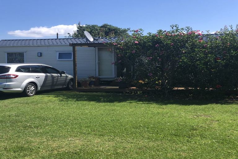 Photo of property in 10 Puriri Avenue, Kaiaua, Pokeno, 2473