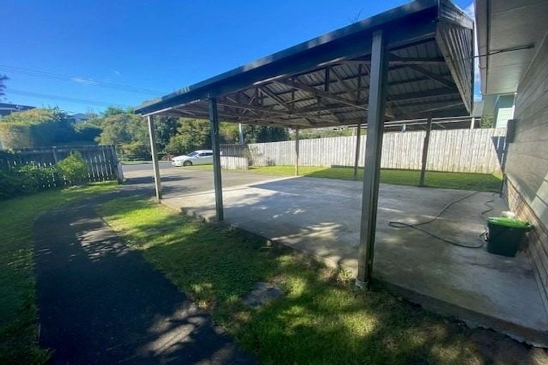 Photo of property in 33 Otanerua Road, Hatfields Beach, Orewa, 0931