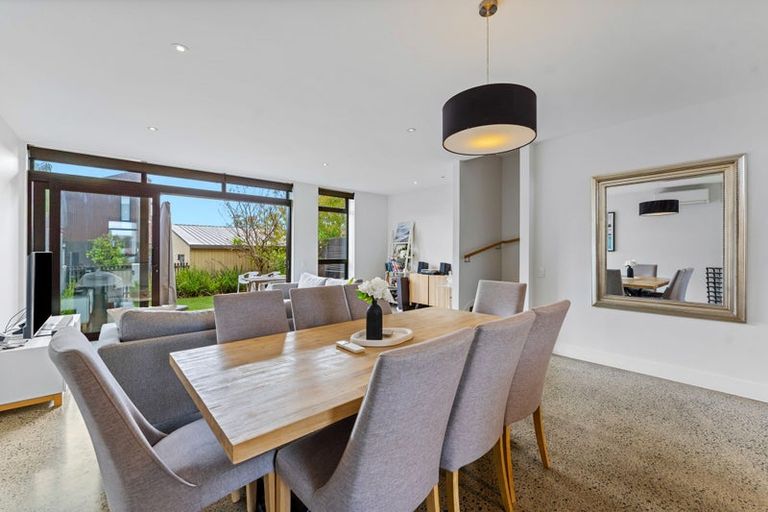 Photo of property in 206 Hobsonville Point Road, Hobsonville, Auckland, 0616