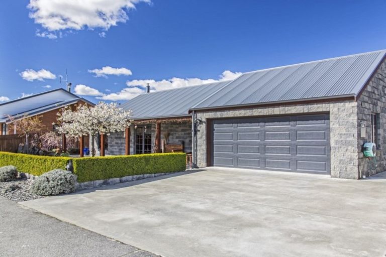 Photo of property in 98a Barry Avenue, Cromwell, 9310