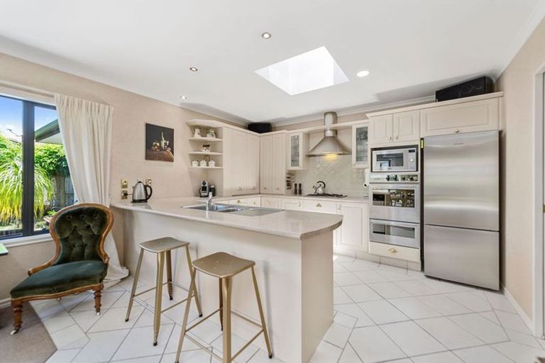 Photo of property in 43 Montego Drive, Papamoa Beach, Papamoa, 3118