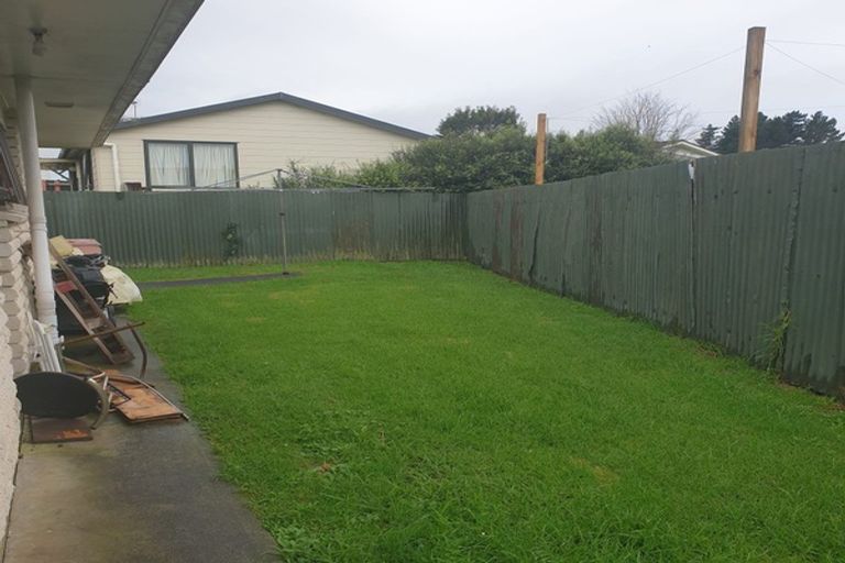 Photo of property in 5d Rossiter Avenue, Waiuku, 2123