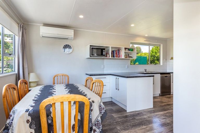 Photo of property in 26 Saint James Street, Richmond Heights, Taupo, 3330