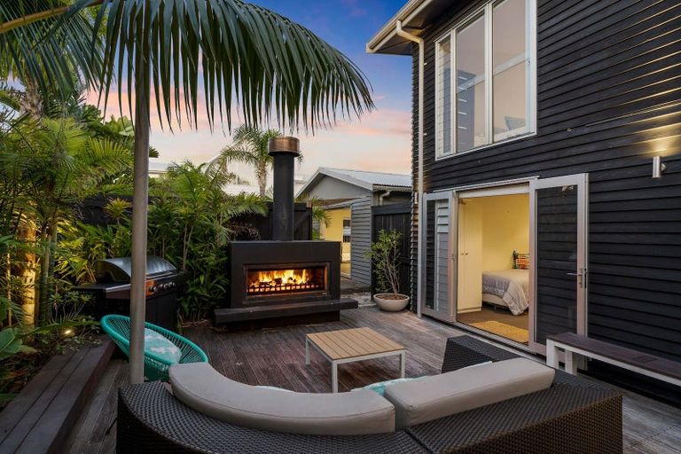 Photo of property in 312a Beverley Terrace, Whangamata, 3620